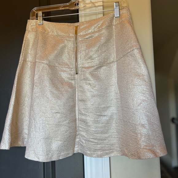 New York & Co Gold Skirt | sz 6 - Picture 2 of 5